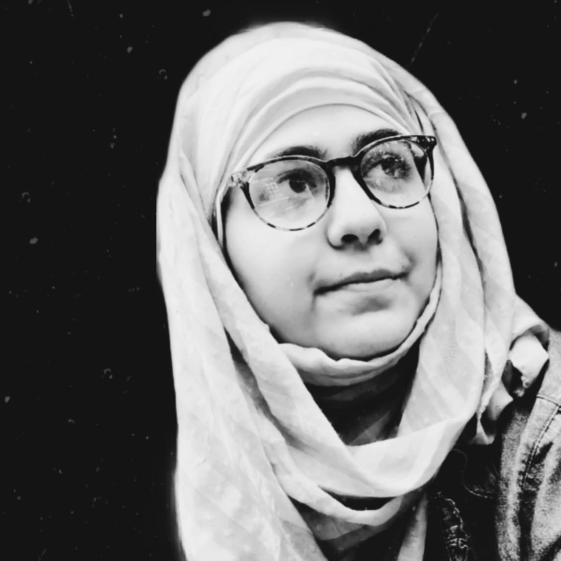 Breaking boundaries of depression, a young girl from Pulwama pens 1,000 english poems Asian News Hub