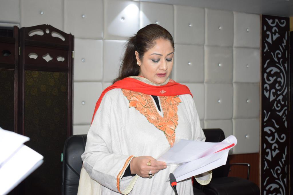 JK KVIB plays crucial role in generating employment: Dr Hina Shafi Bhat
