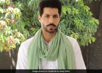 Republic Day Voilence: Delhi Police arrests Deep Sidhu