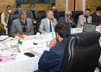 LG chairs 81st Kashmir University Council meet