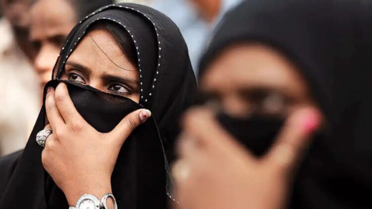Women in Saudi Arabia can now join military