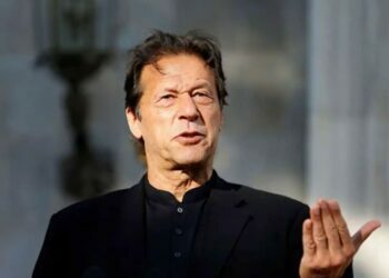 Pakistan ready to resolve all outstanding issues through dialogue: Imran Khan