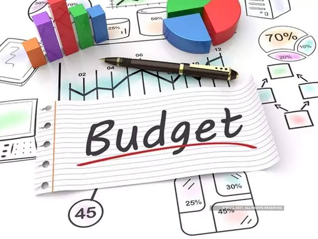 Centre unveils Rs 1,08, 621 crore budget of J&K for 2021-22 Centre unveils Rs 1,08, 621 crore budget of J&K for 2021-22