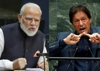PM Modi extends greetings to Imran Khan on Pakistan Day
