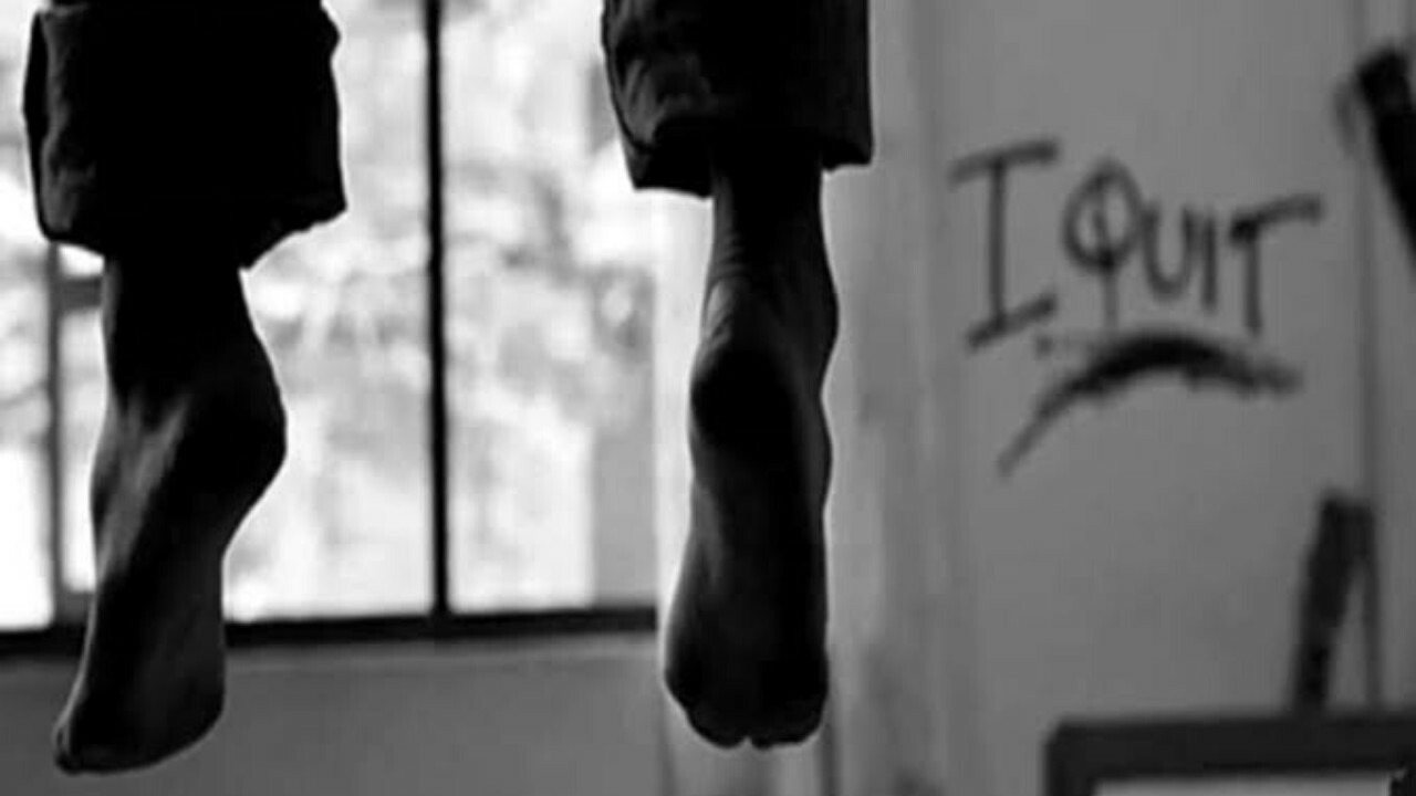 30-yr-old Woman found hanging from walnut tree In Budgam