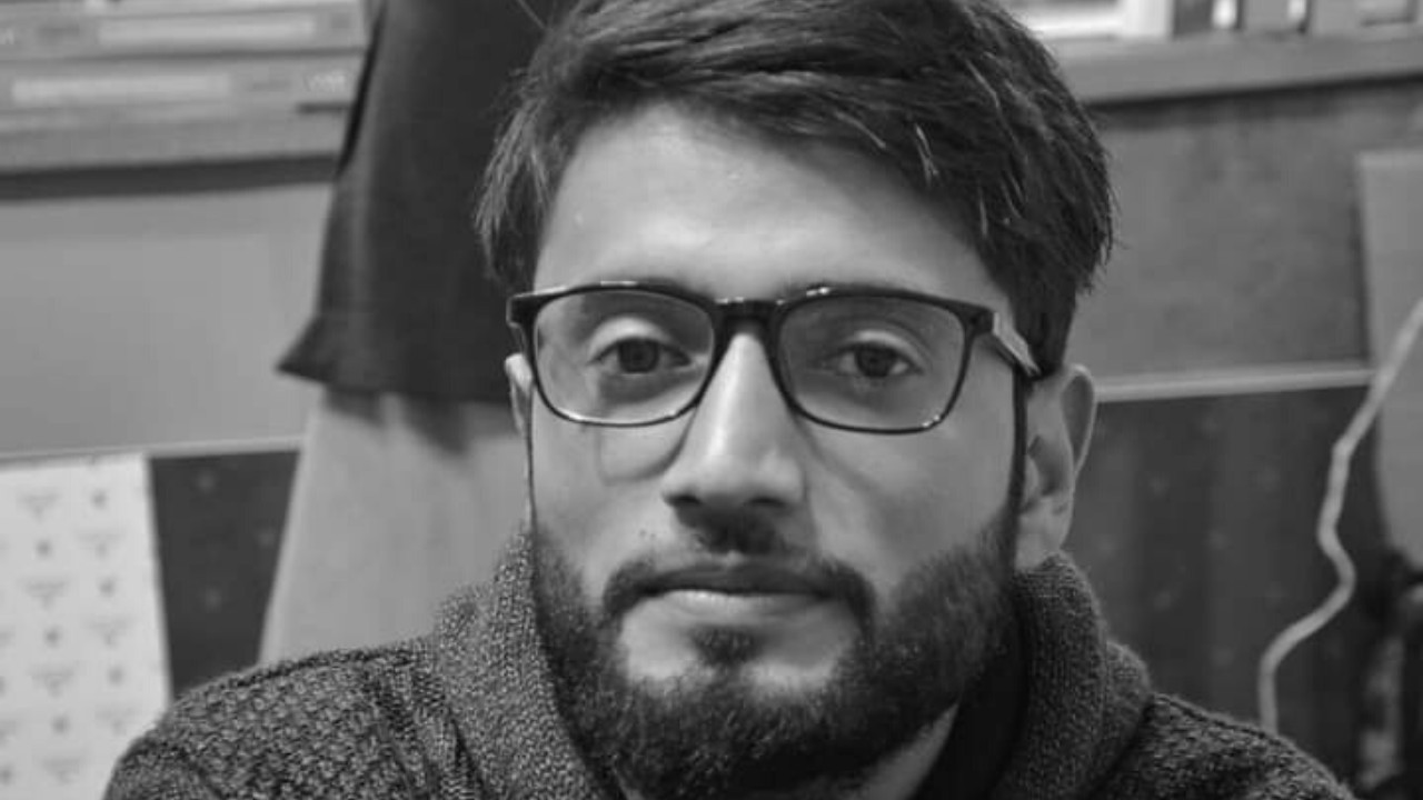 KNO’s Bandipora Correspondent booked for WhatsApp status showing Wular Boat Capsize victims as ‘martyrs’