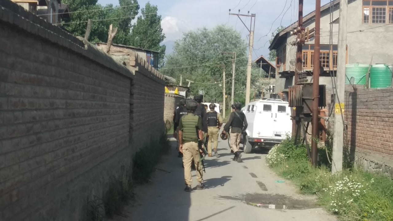 Maloora gunfight: Asst Commander, SI among 3 CRPF personnel injured