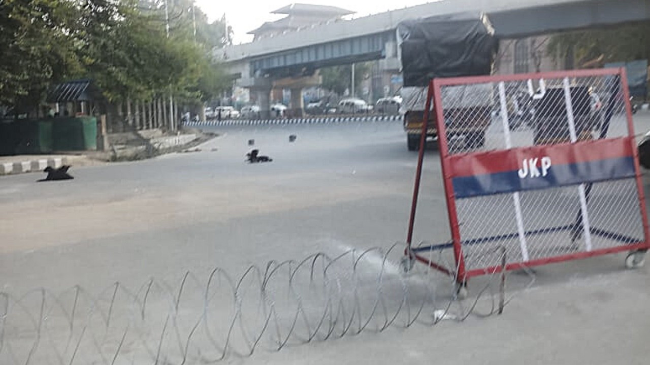 To foil Muharram procession, restrictions imposed in Sgr areas