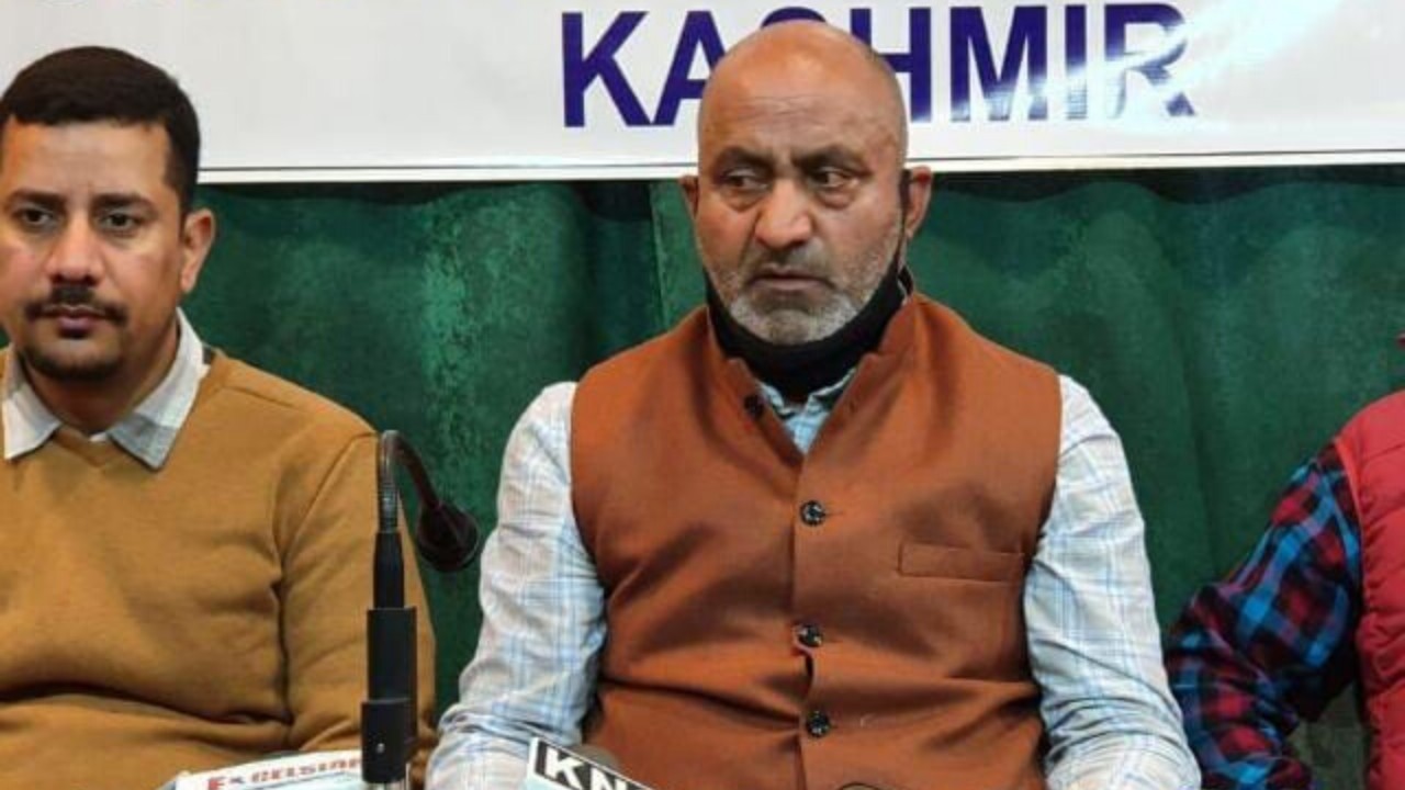 Hotmix plant owners demand release of payment, on verge of starvation, pending bill of Rs 250 crore: HMPOA Prez