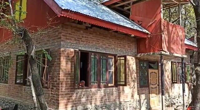 Tral family accuses army of 'assault' during raid Tral family accuses army of ‘assault’ during raid