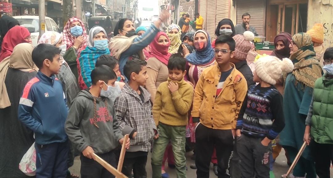 Chattabal residents protest against privatization of electricity