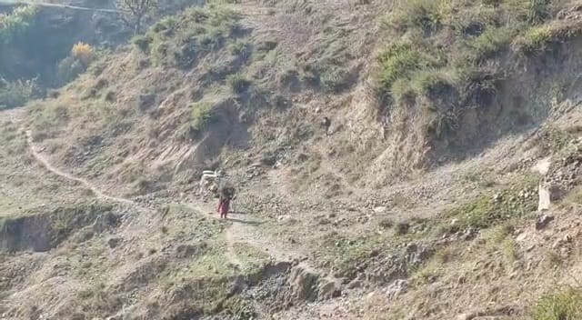 No road connectivity in Gbl village puts question mark on Govt claims