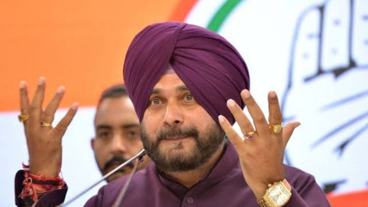 Navjot Singh Sidhu takes back his resignation as Punjab Congress Chief