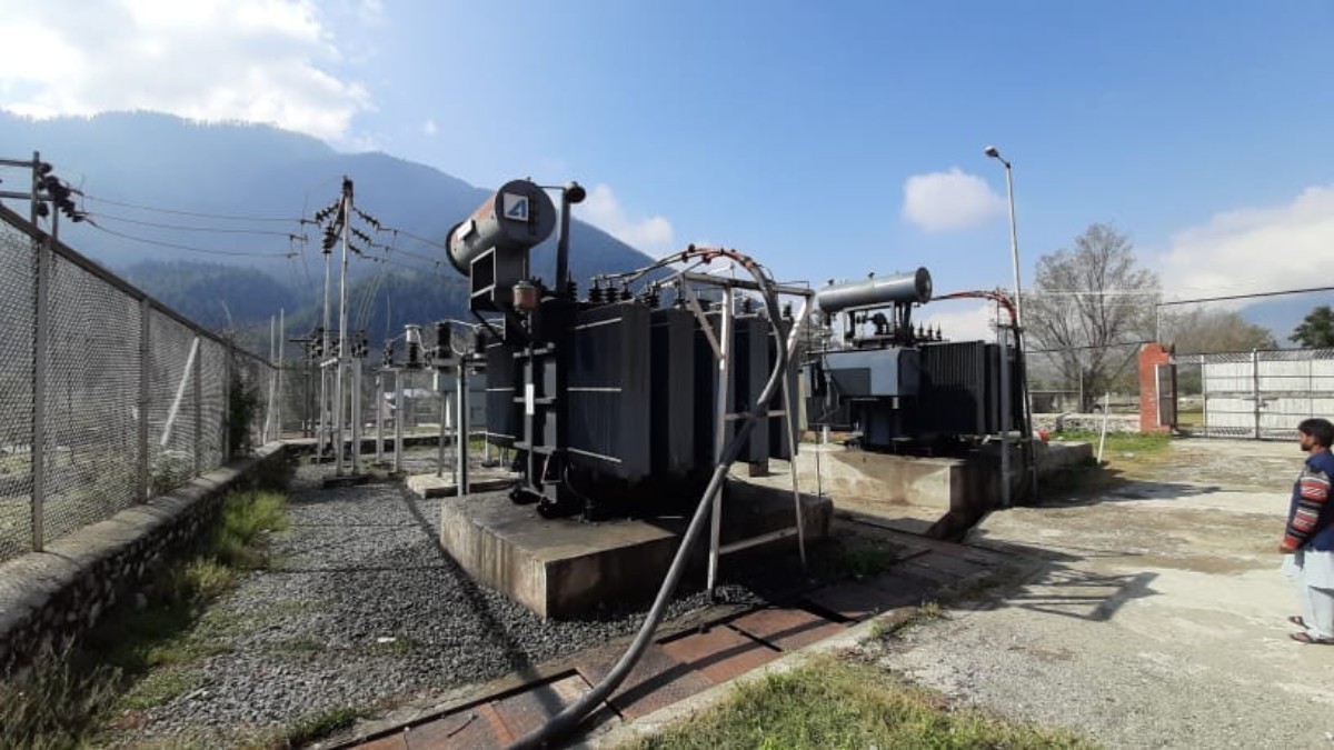 Despite 33/11 KV power station, Ganderbal villages reel under darkness Despite 33/11 KV power station, Ganderbal villages reel under darkness