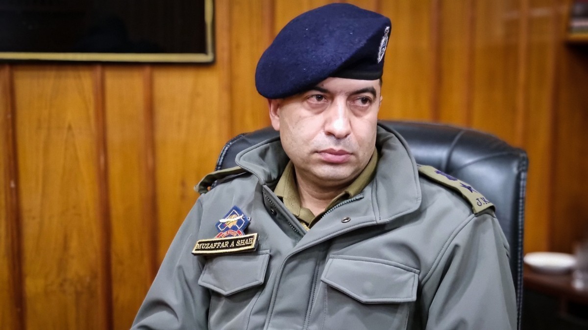 Cab drivers protest against seizure of vehicles, we are following directions of Honbl High Court: SP Traffic city Cab drivers protest against seizure of vehicles, we are following directions of Honbl High Court: SP Traffic city