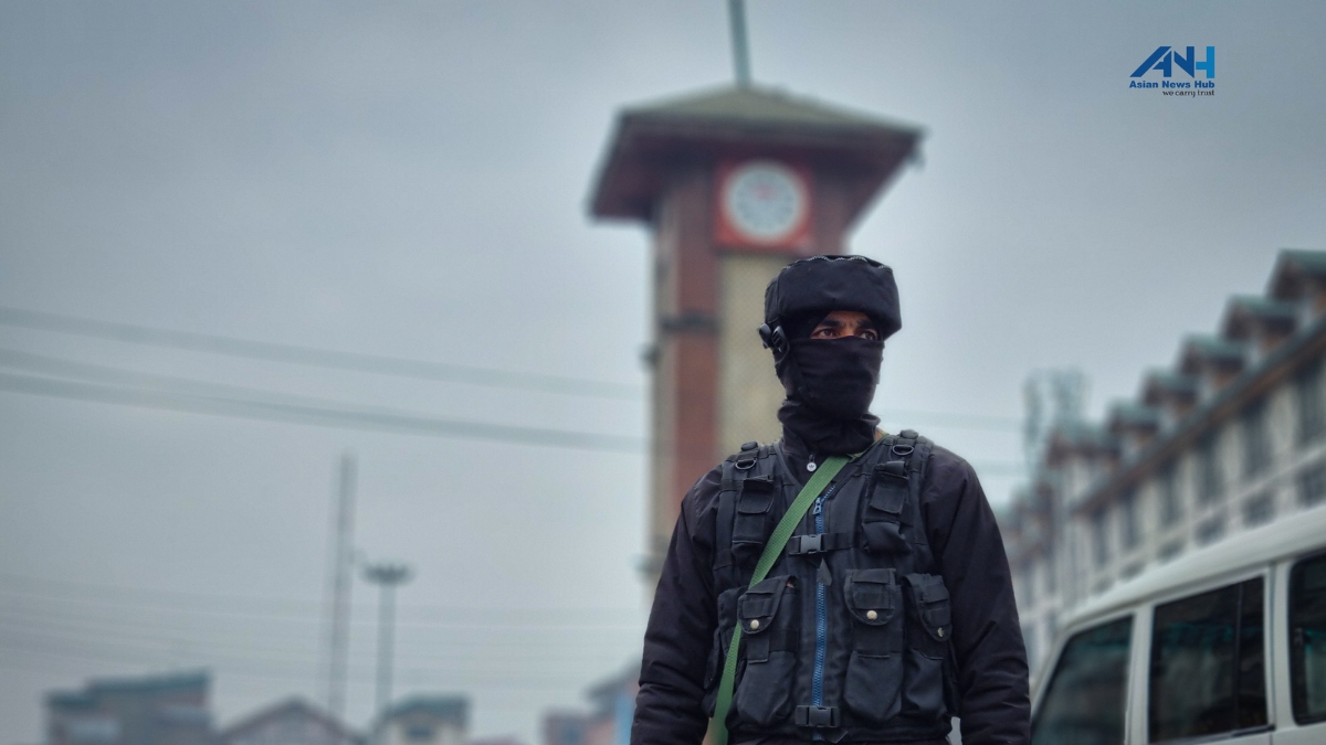 Lashkar, Al-Badr militants planning to sneak into JK via PoK, Intel agencies warn Lashkar, Al-Badr militants planning to sneak into JK via PoK, Intel agencies warn