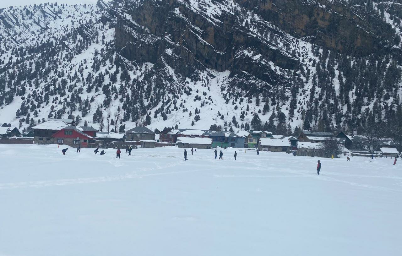 Locals in Gurez arrange cricket tournaments on frozen track to attract tourists