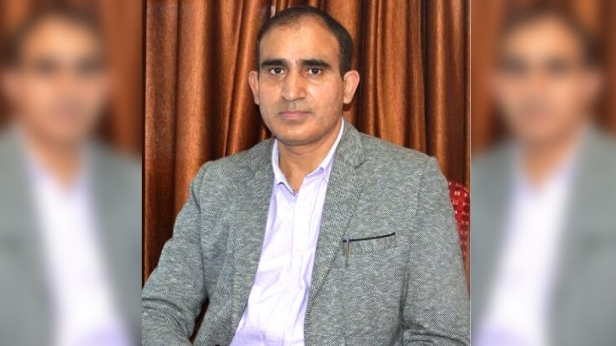 Omicron symptoms mild but spike in cases can create trouble: Dr Fayaz Professor GMC