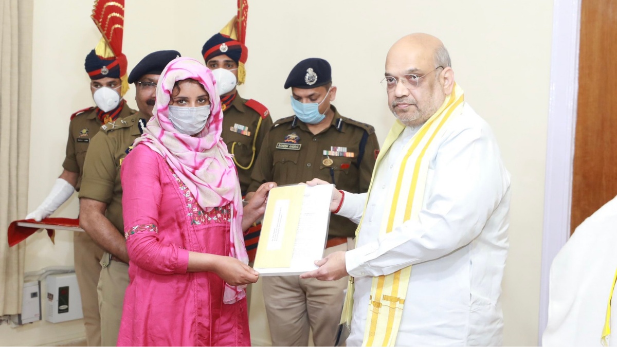 Amit Shah arrives in Jammu on two-day visit Amit Shah arrives in Jammu on two-day visit