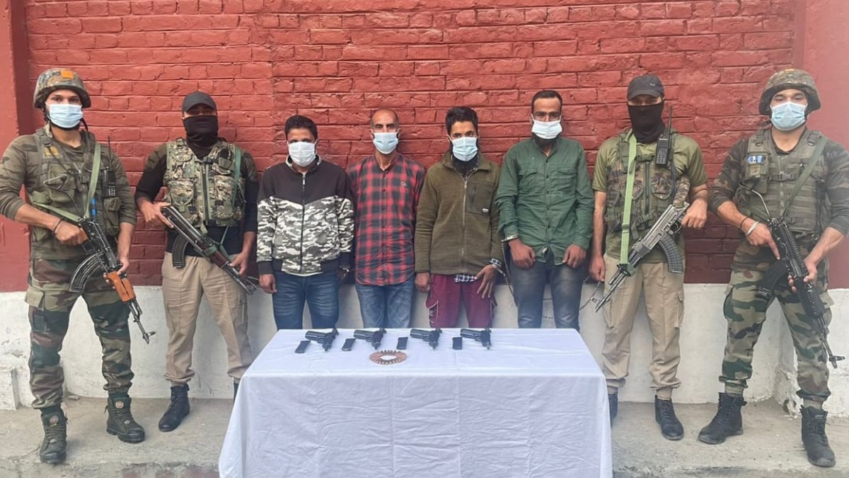 04 hybrid militants arrested in Bemina, Sgr: Police