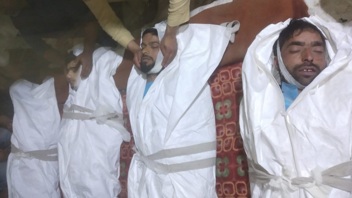 4 persons die while cleaning well in Kupwara 4 persons die while cleaning well in Kupwara