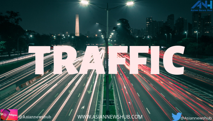 After 4 days traffic resumes on Srinagar—Jammu National Highway After 4 days traffic resumes on Srinagar—Jammu National Highway