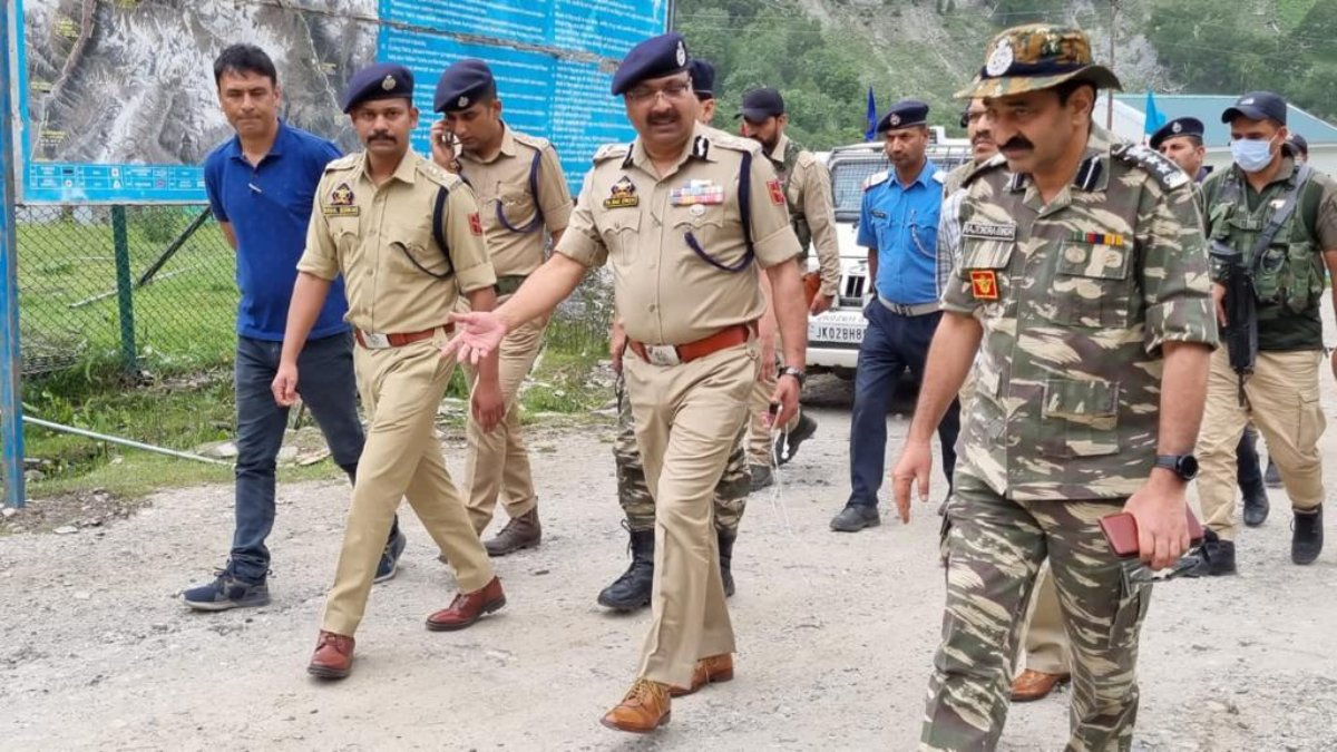 Shri Amarnath Ji Yatra: DGP reviews security arrangements; visits Baltal, Domail