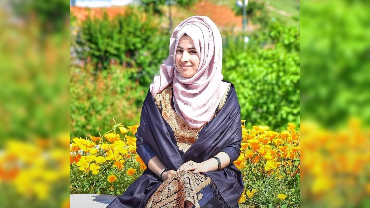 Singing Sensation Sakeena Reshi files complaint against Facebook page admin over derogatory remarks