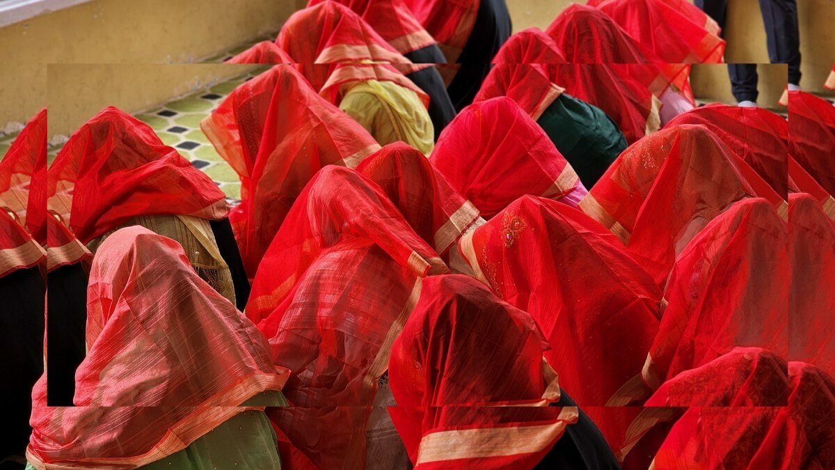 51 couples tie knot in mass marriage ceremony in Srinagar 51 couples tie knot in mass marriage ceremony in Srinagar