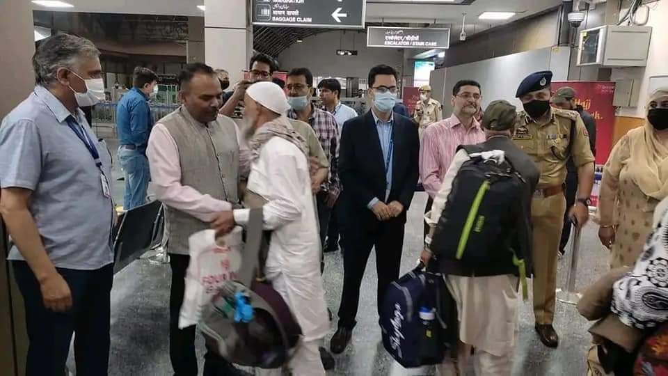 Hajj 2022: First batch of 145 pilgrims return from Saudi Arabia