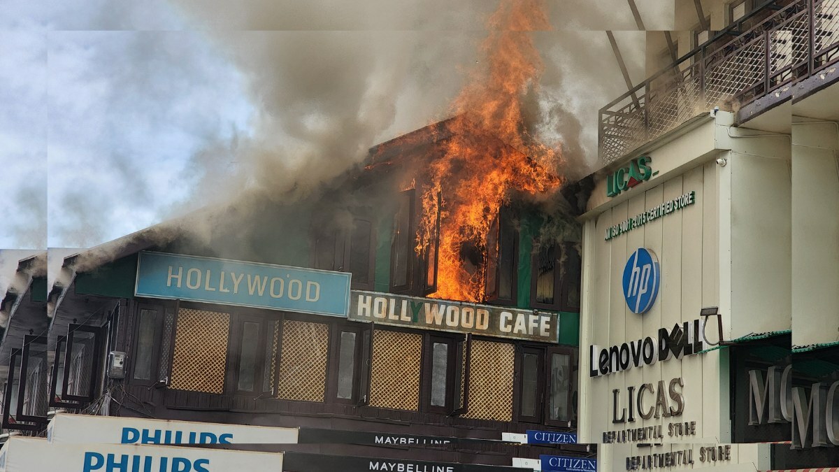 Hollywood cafe at Regal Chowk, Sgr suffers partial damage in blaze