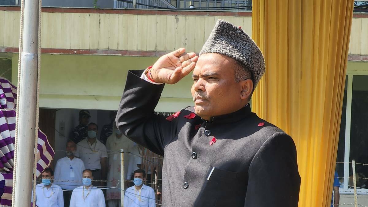 End user of Drugs is a victim, not criminal;  society needs to be apathetic towards him: Div Com Kashmir