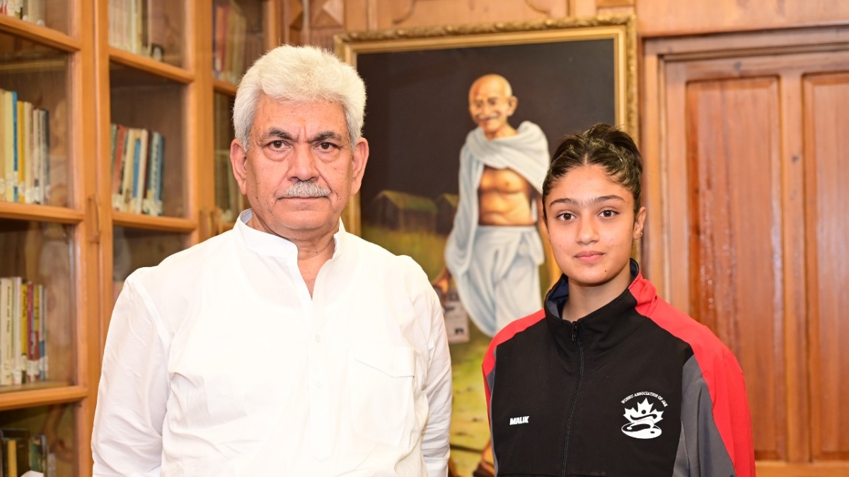 International Wushu Gold Medalist Sadia Tariq calls on LG Manoj Sinha