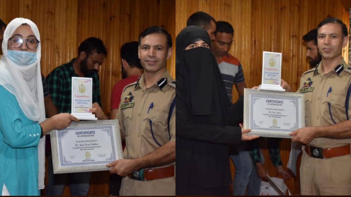Budgam police felicitate NEET qualifiers