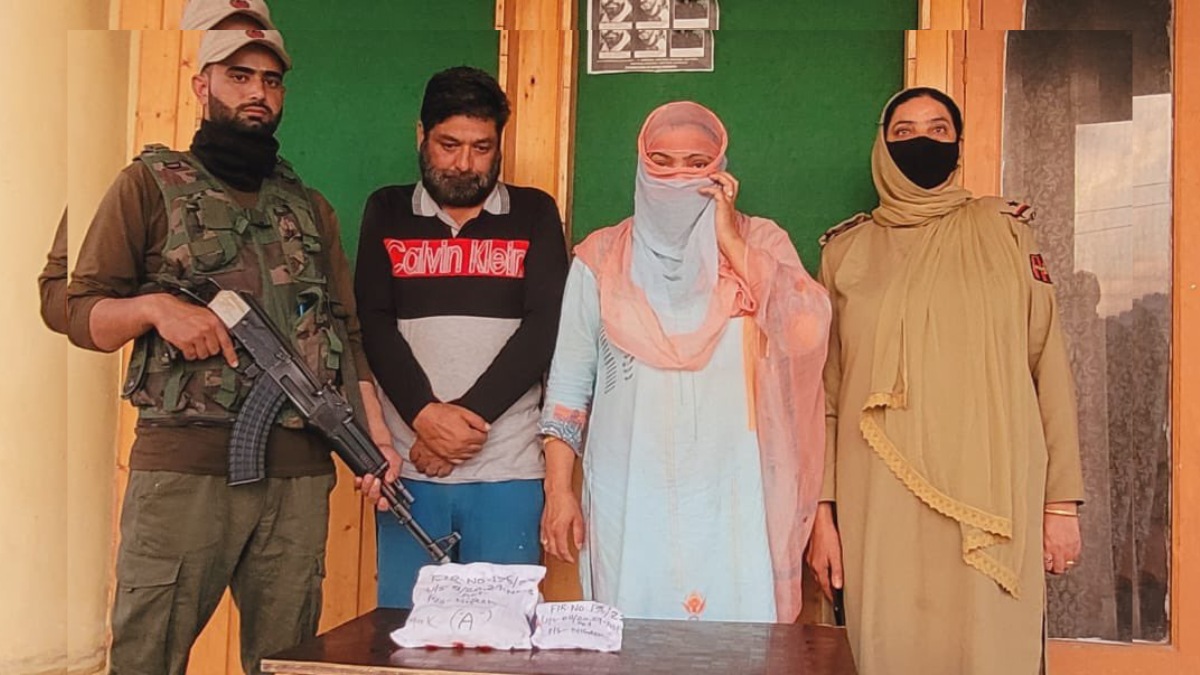Husband-wife duo drug peddlers arrested in Srinagar