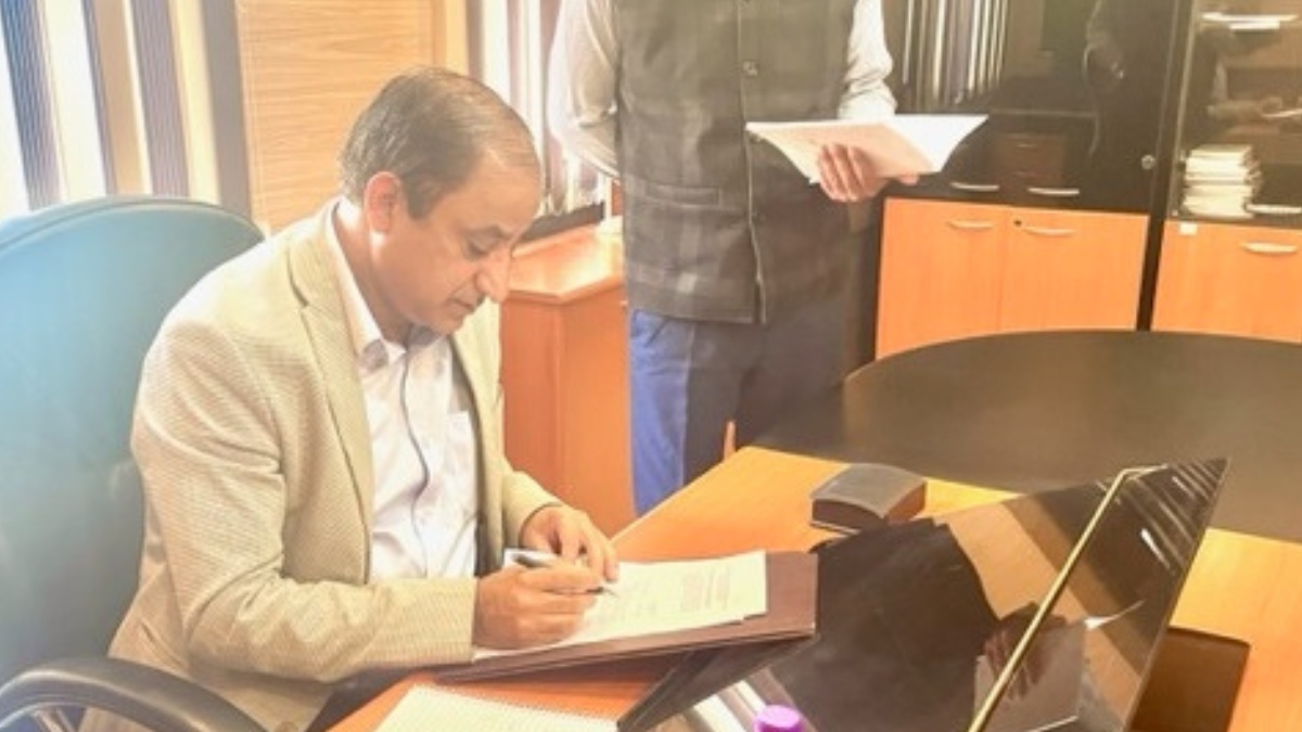 Ajaz Ahmad Bhat assumes charge as Director JKEDI Ajaz Ahmad Bhat assumes charge as Director JKEDI