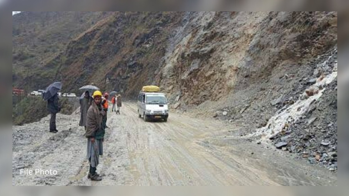 Four-laning of Srinagar-Jammu NHW to be completed by Aug 2025