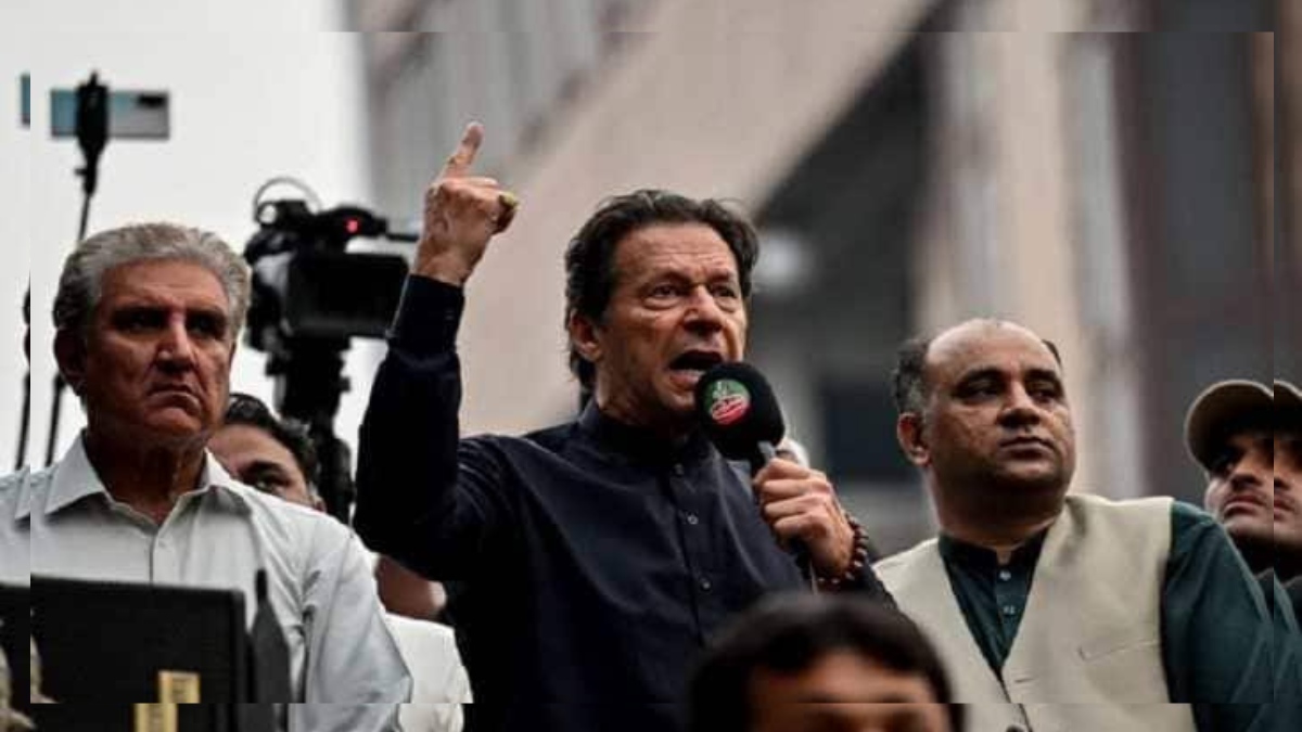 One killed, Imran Khan among 7 injured in attack on PTI’s convoy in Wazirabad, Pakistan