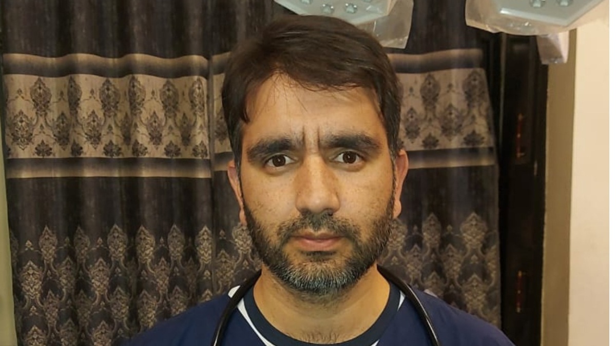 Dr Qazi Mudasir awarded internationally by Global Alliance for Rabies Control