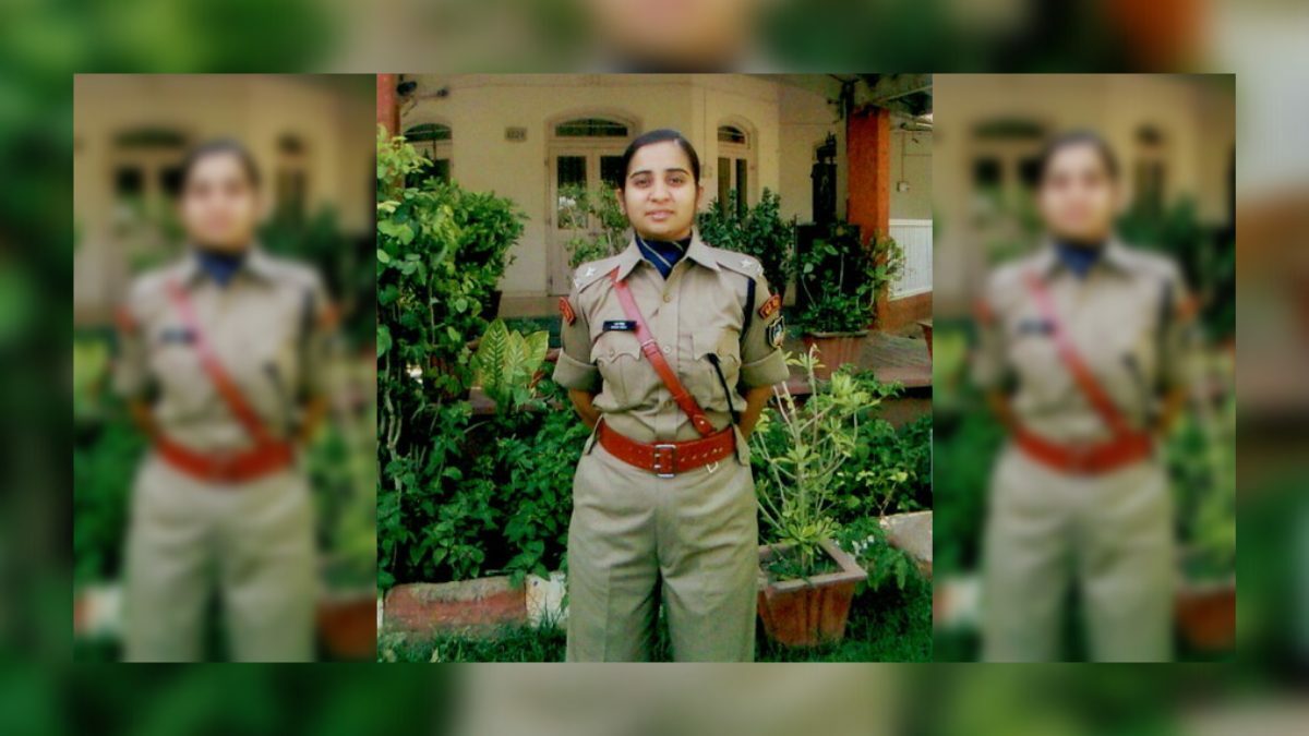 Gujarat IPS officer Sarah rizvi posted as Deputy IGP admin at J-K Police Hqrs