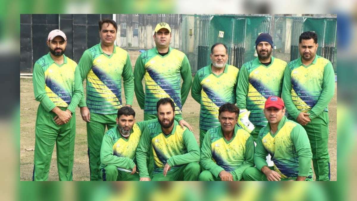 DC Srinagar XI beat Div Com XI in T20 friendly Cricket match DC Srinagar XI beat Div Com XI in T20 friendly Cricket match