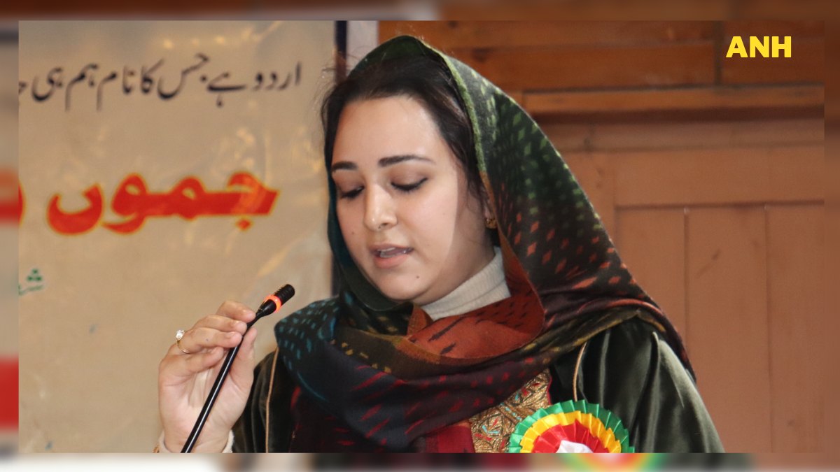 Annual urdu conference organized at GDC Sopore, DC B’la presides over the programme