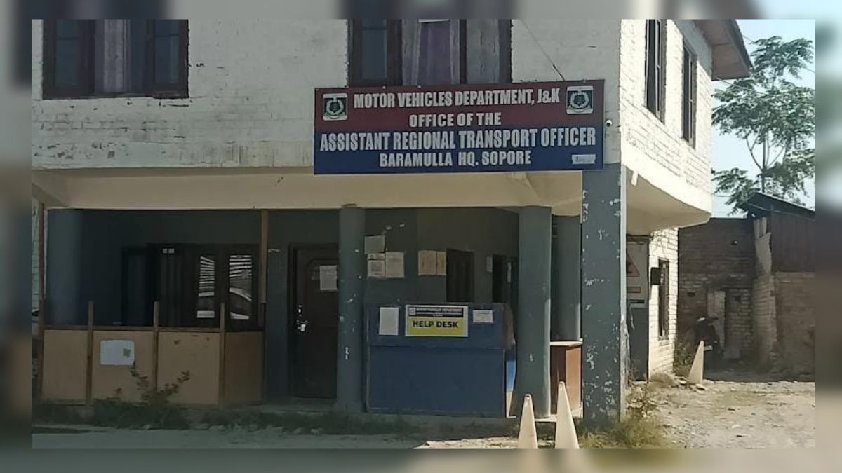 ARTO office Sopore headless, transporters, people suffer ARTO office Sopore headless, transporters, people suffer