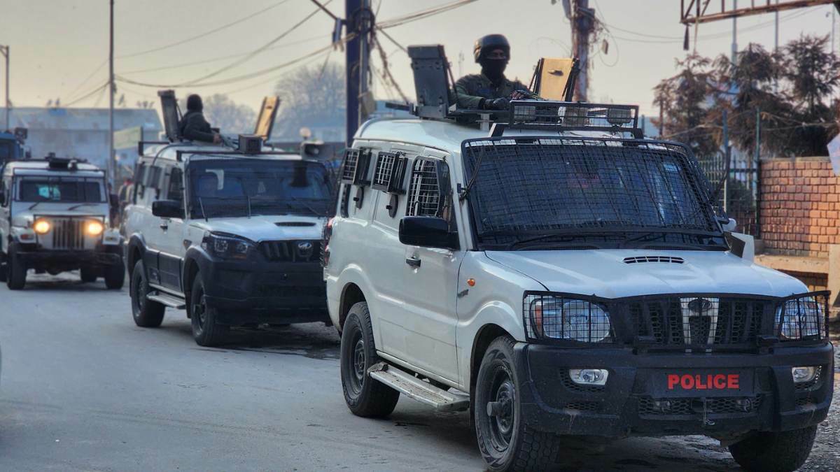 Two militants killed in brief encounter in Budgam