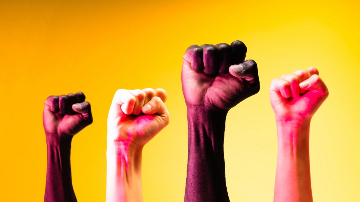 Bijbehara woman's death triggers protest at MCCH Anantnag Bijbehara woman’s death triggers protest at MCCH Anantnag