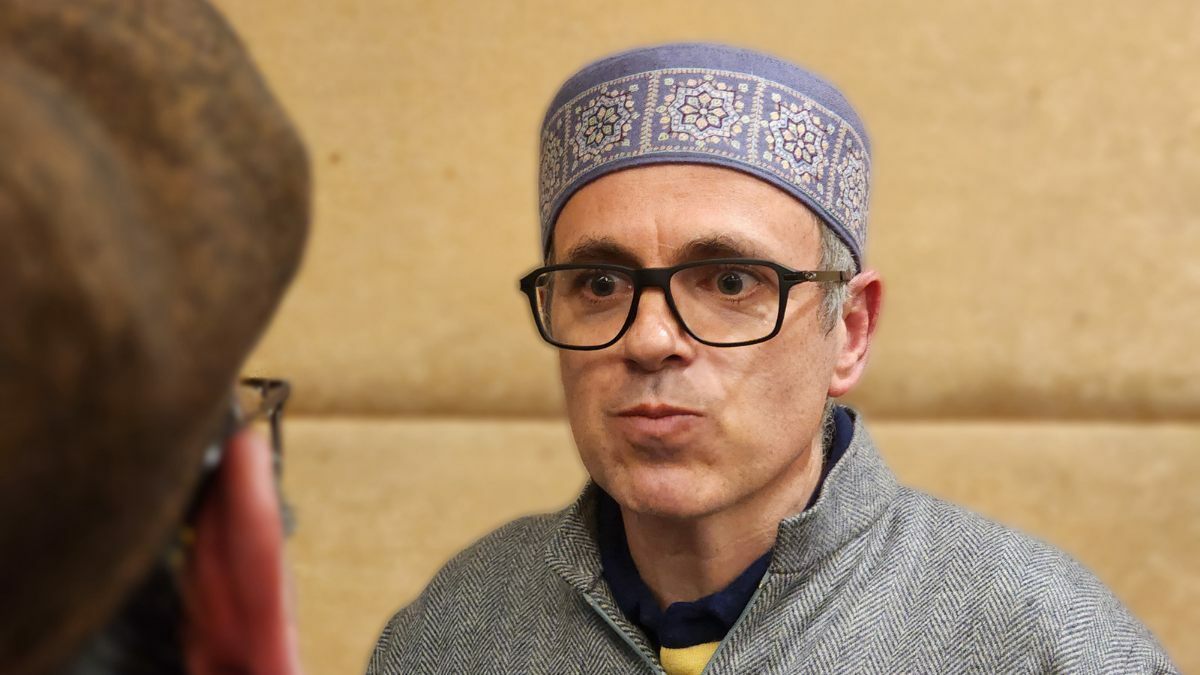 Make bulldozer last resort; give people chance to prove their claim; issue notices before demolition: Omar to J&K Admin