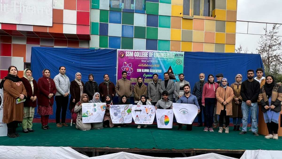 SSM College organises function on National Science Day SSM College organises function on National Science Day