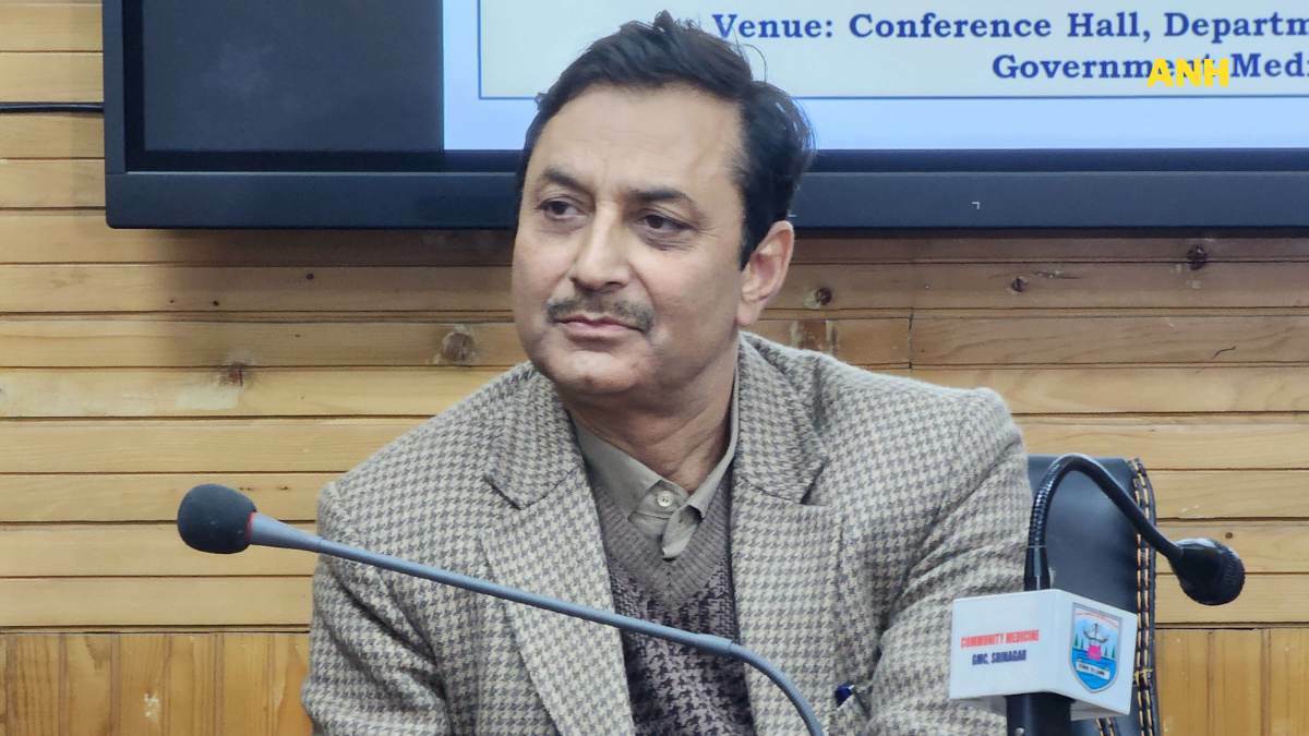 Govt appoints Dr Masood Tanvir Bhat as Principal, GMC Sgr