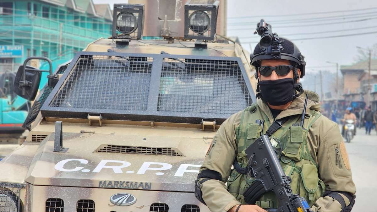 Militants give slip to forces after brief exchange of fire in Pulwama