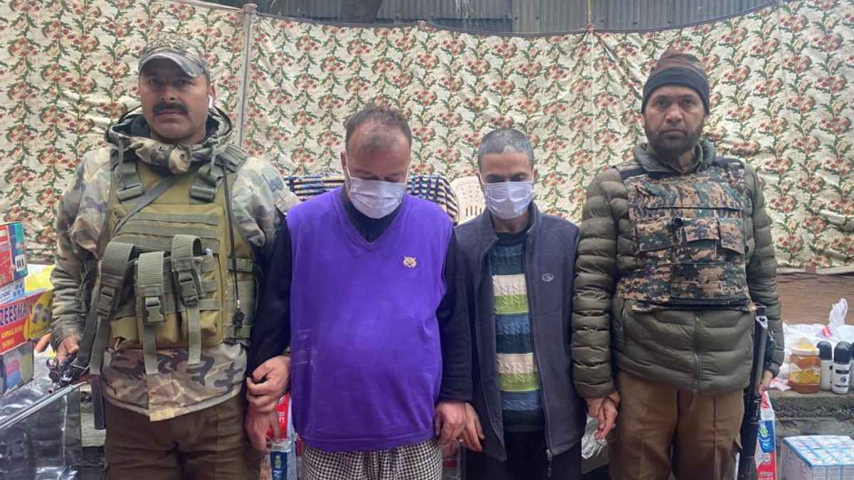 2 thieves active in downtown Sgr held, stolen items recovered: Police